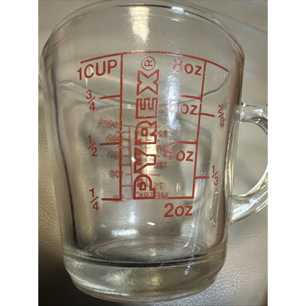 Vintage Pyrex 1 Cup Measuring Cup D Handle Red Letters 508-A  Made In USA